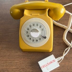 Rotary replica phone with Bluetooth cell phone  converter